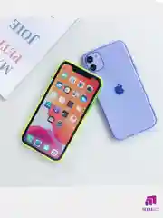 Чехол iPhone  11   Плотный  Цветной глянцевый  1.5мм