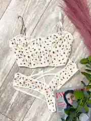 Комплект нижнего белья с цветочным принтом