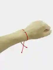 Браслет-красная нить