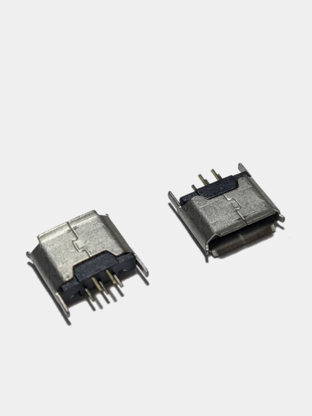 10 штук Гнездо micro-USB 5конт (заднее крепление 2 крепежа, long pin 3+2)