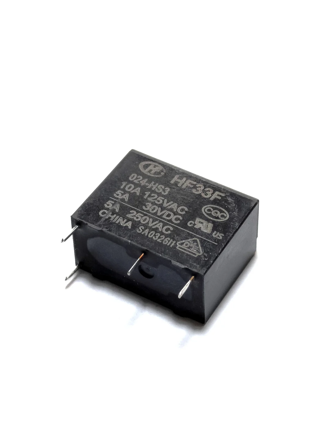Реле 24 вольта 33F 24VDC 5A (JZC-33F) (HF33F-024-HS3)