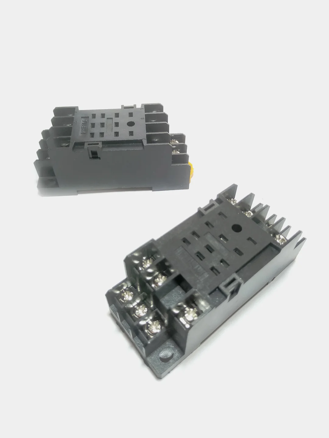 Колодка для реле 4453 PYF11A, 3 группы