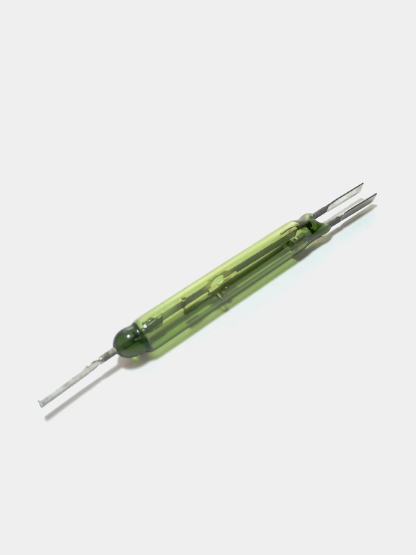 Геркон (магнитный контакт) МКА-52202 гр.А (4А 800В)
