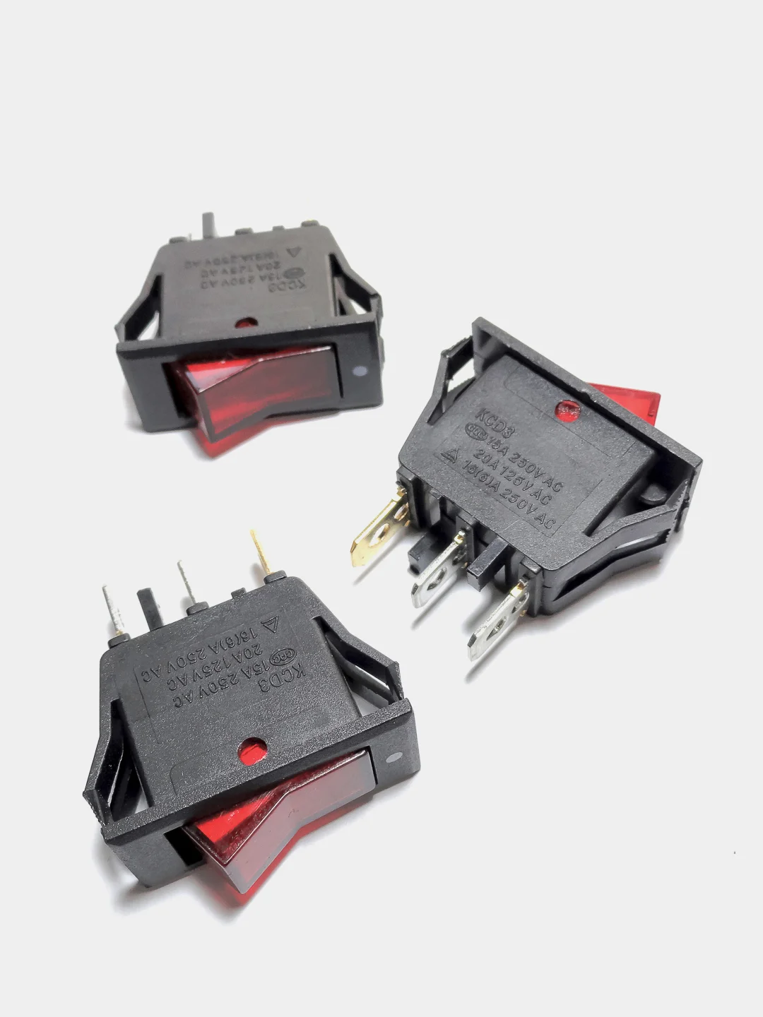 Переключатель клавишный с подсветкой 220в KCD3-101N-B11 красный
