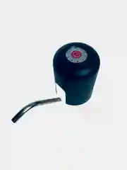 Белый помпа электрическая для воды