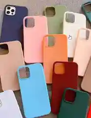 Черный чехол силиконовый на iPhone 7 Plus / 8 Plus