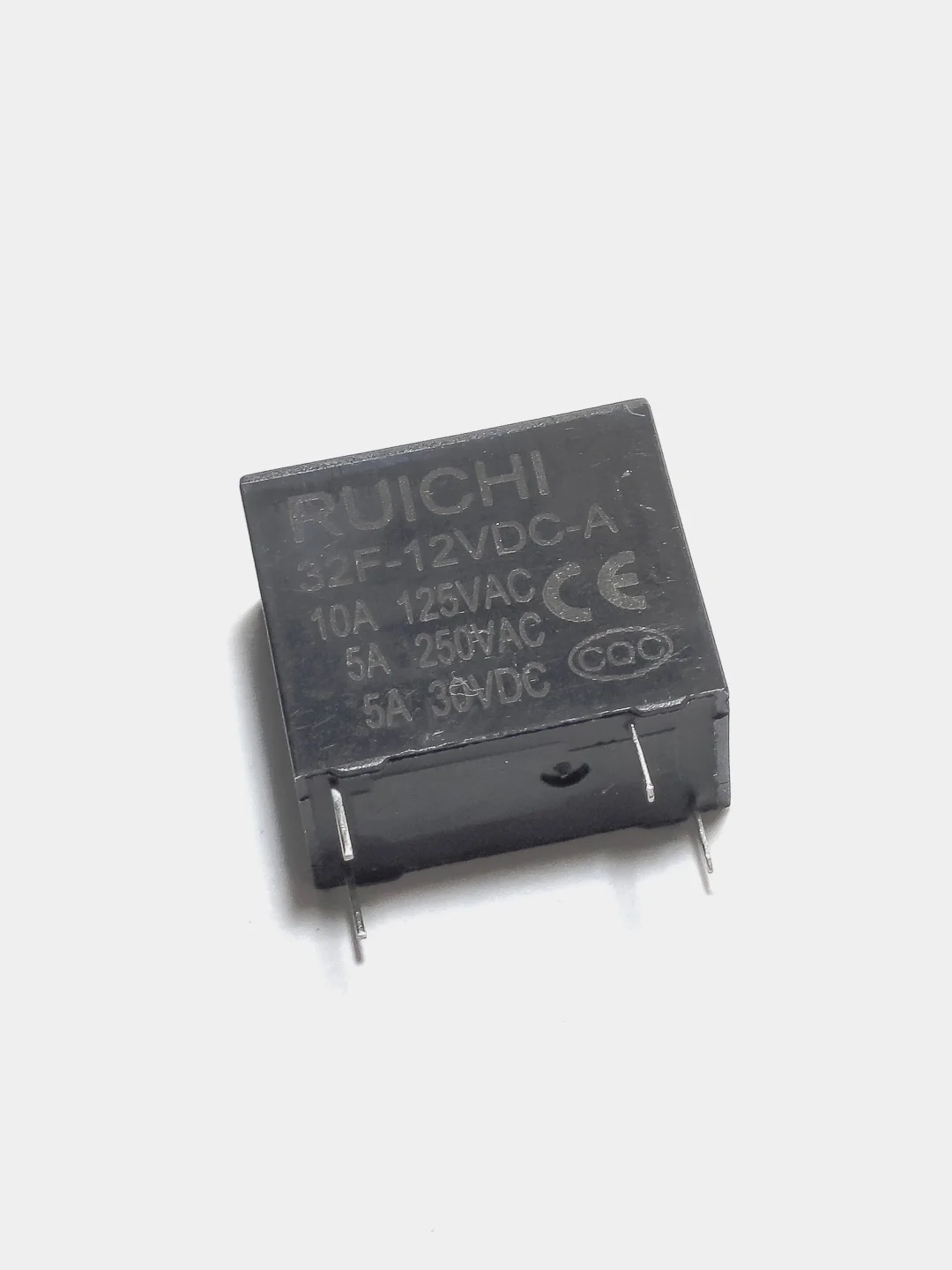 Реле 32F (N/O) 12VDC 5A (JZC-32F-012-HS3)(SRSB-12VDC-SL-A)