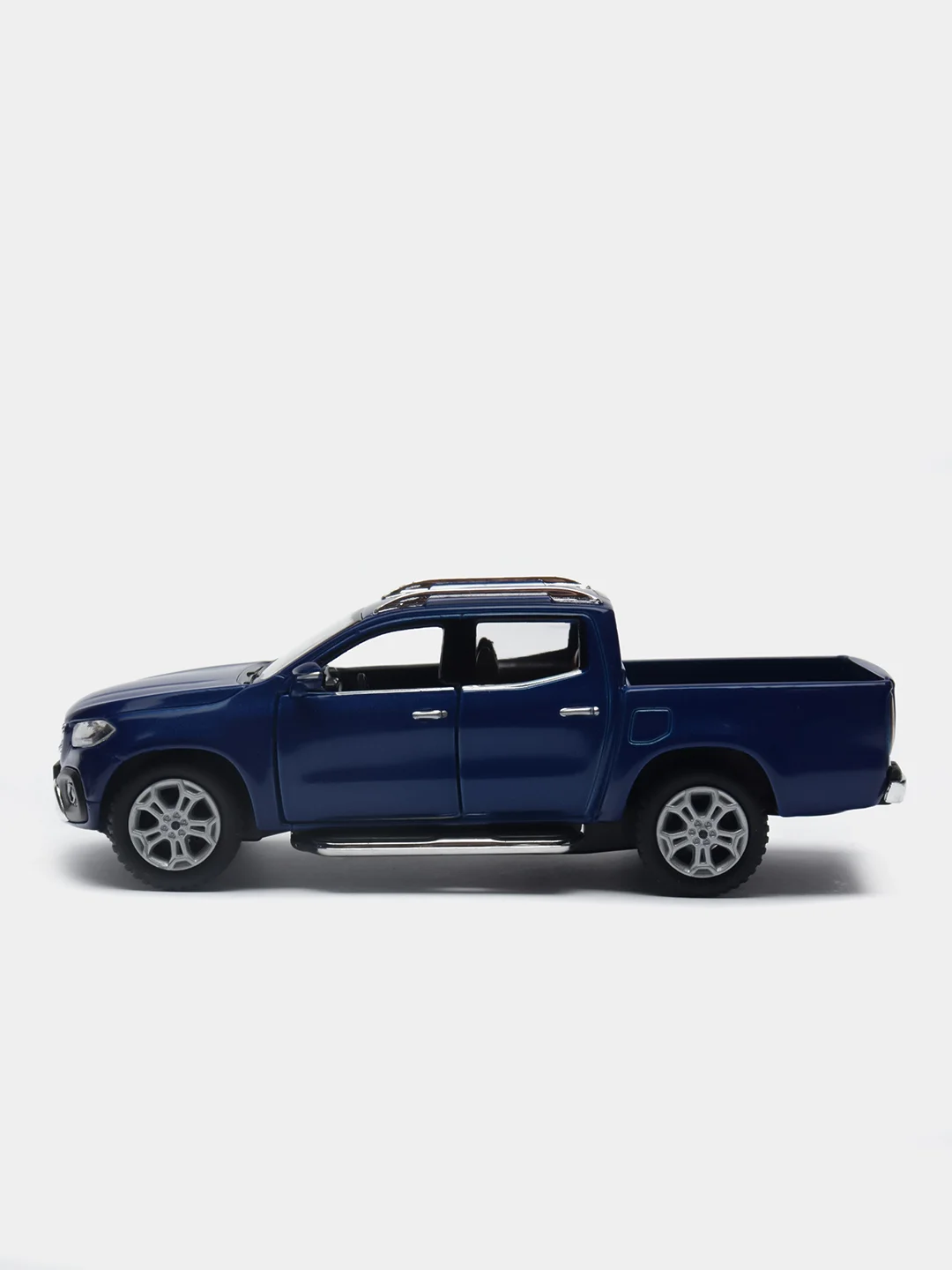 Золотой металлическая машинка Mercedes-Benz X-Class 1/42 KT5410D