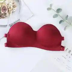 Красный бюстгальтер балконет