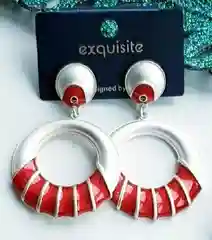 Серьги с дизайном