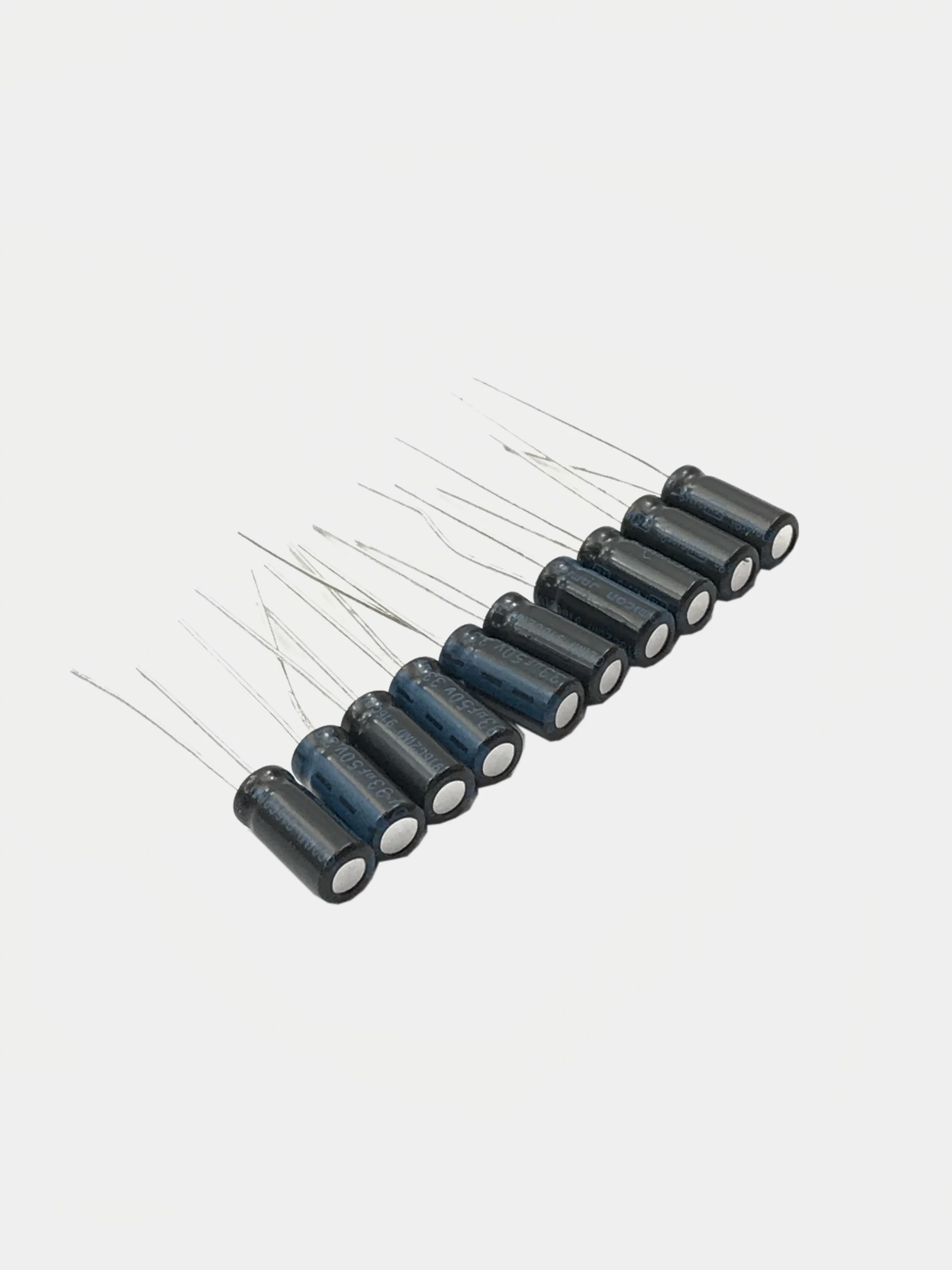 10 штук 33мкФ 50в Конденсатор электролитический 33UF 50V 105C 5х11 TK JAMICON