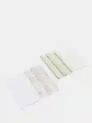 Белый держатель кабелей