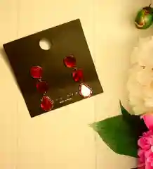 Коричневый серьги