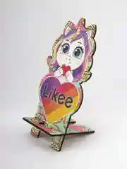 Деревянная подставка под телефон (Baby Shop Likee)