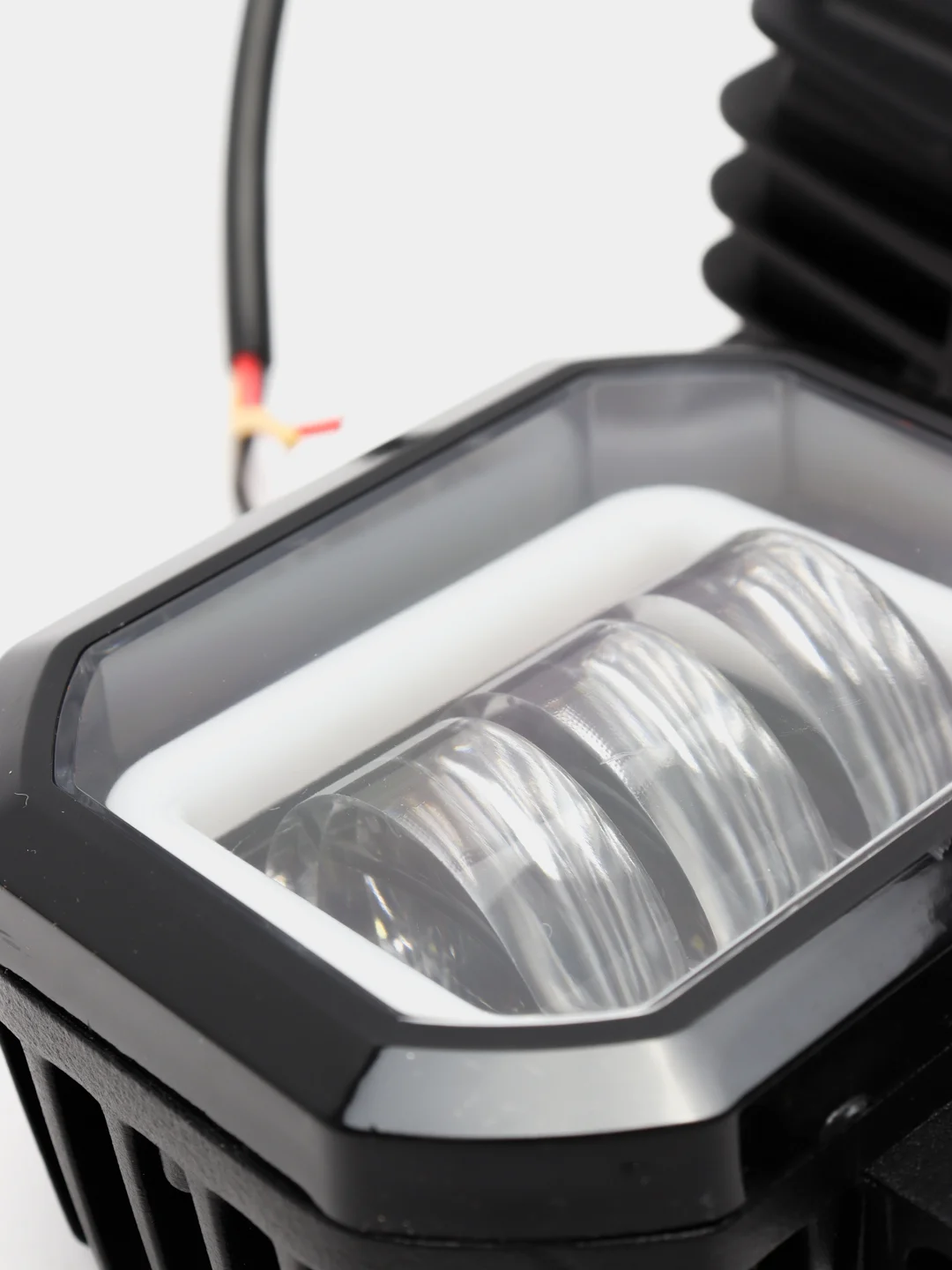 Светодионая фара LED