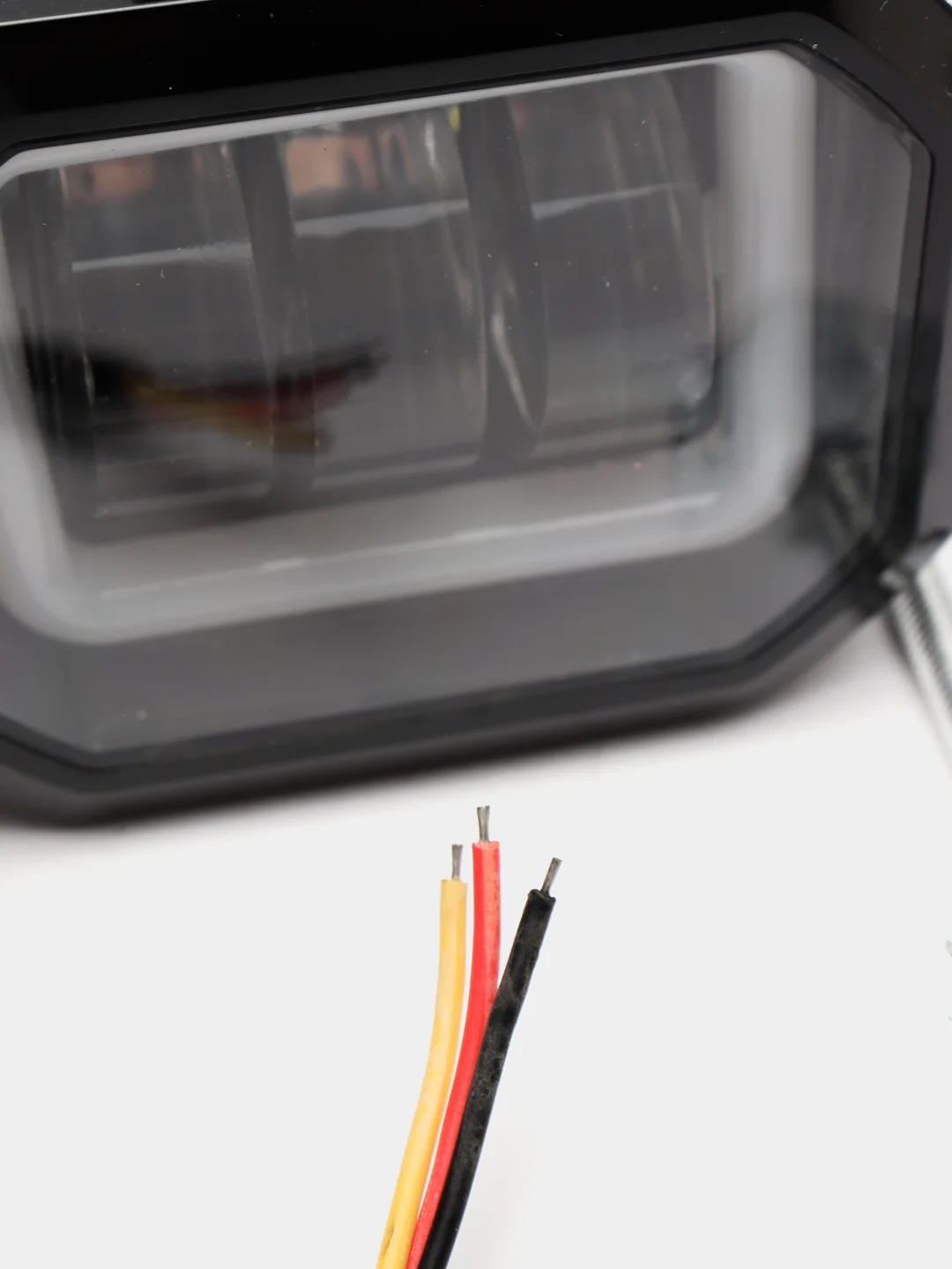 Светодионая фара LED