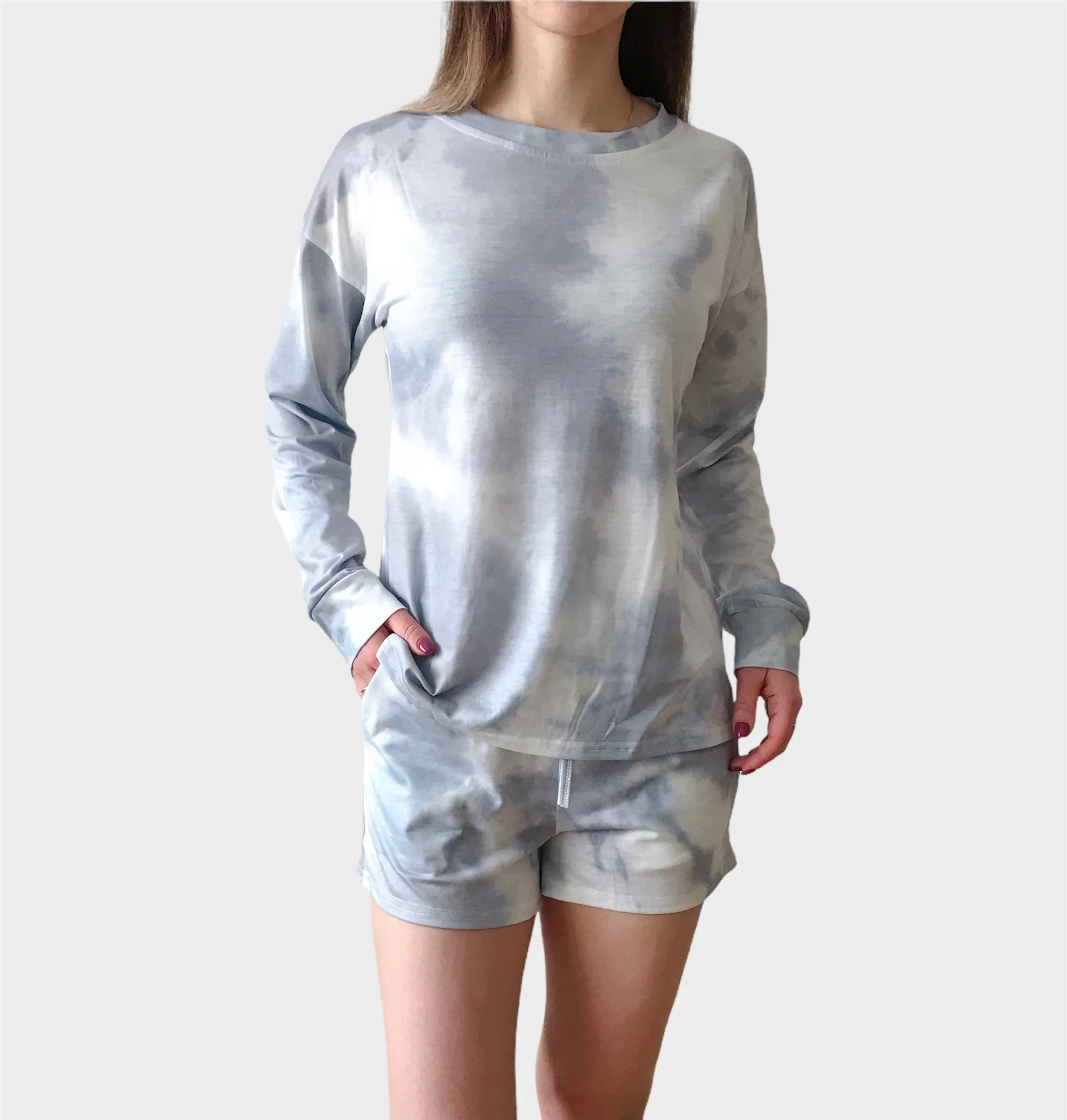 Женский комплект с шортами Tie dye