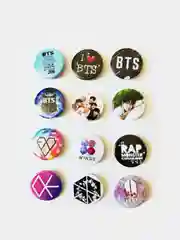 Значки BTS 37мм K-POP