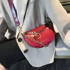 Сумка женская поясная на ремне