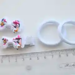 Набор для девочки "Минни Маус": 2 заколки + 2 резинки (4 вида)
