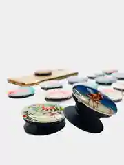 Серый меланж попсокет для смартфона "Фламинго"