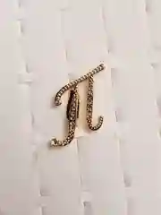 Брошь Буква именная