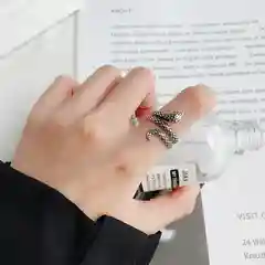 Серебряный кольцо "Змея" серебряное, женский перстень безразмерный со змеей, незамкнутый