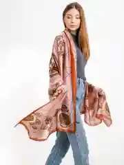 Коралловый женский платок