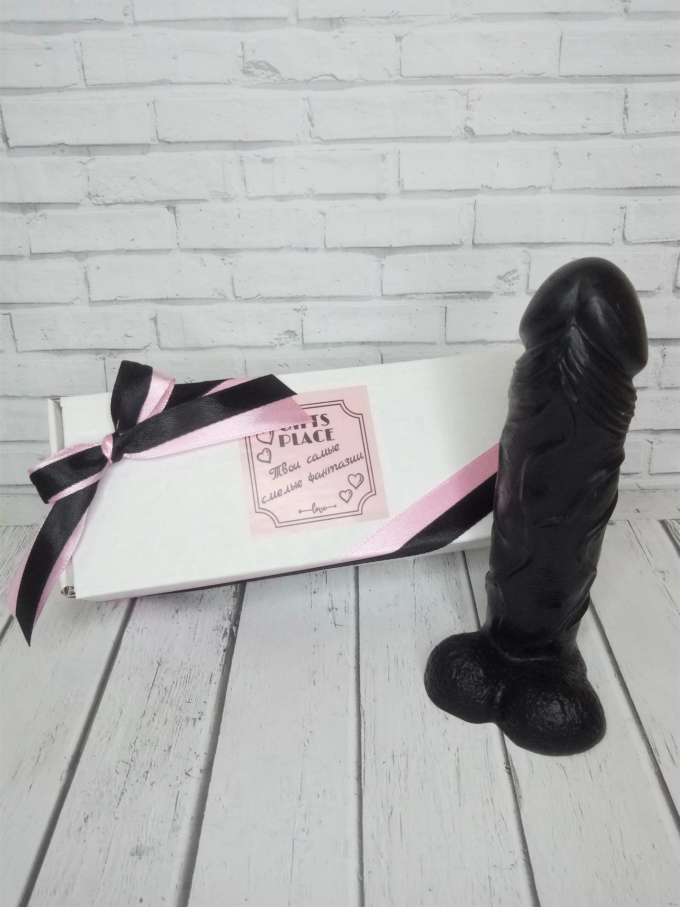 Черный мыло ручной работы Gifts Place "Пенис", в подарочной упаковке, 16 см