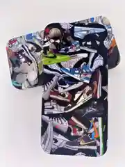 Чехол накладка с принтом "Кросы" Айфон Apple iPhone 12 Pro, 12 Pro Max
