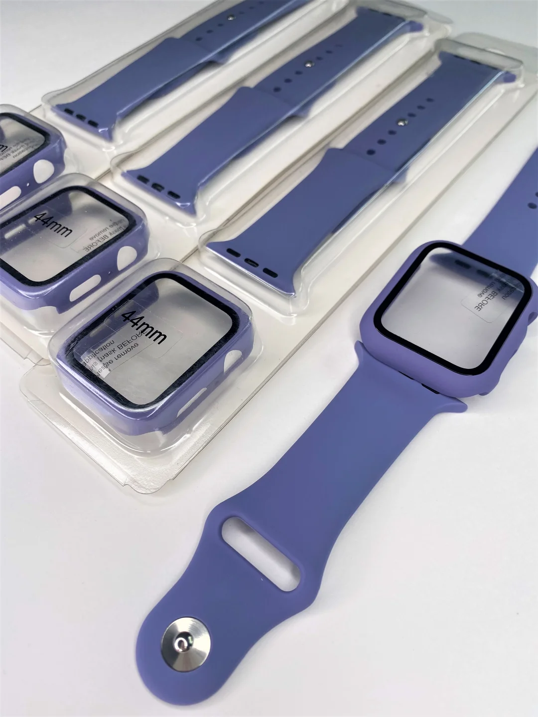 Серый меланж силиконовый ремешок + защитная накладка со стеклом на корпус Apple Watch 44 mm