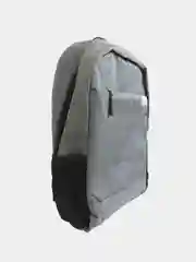 Рюкзак городской с кабелем USB