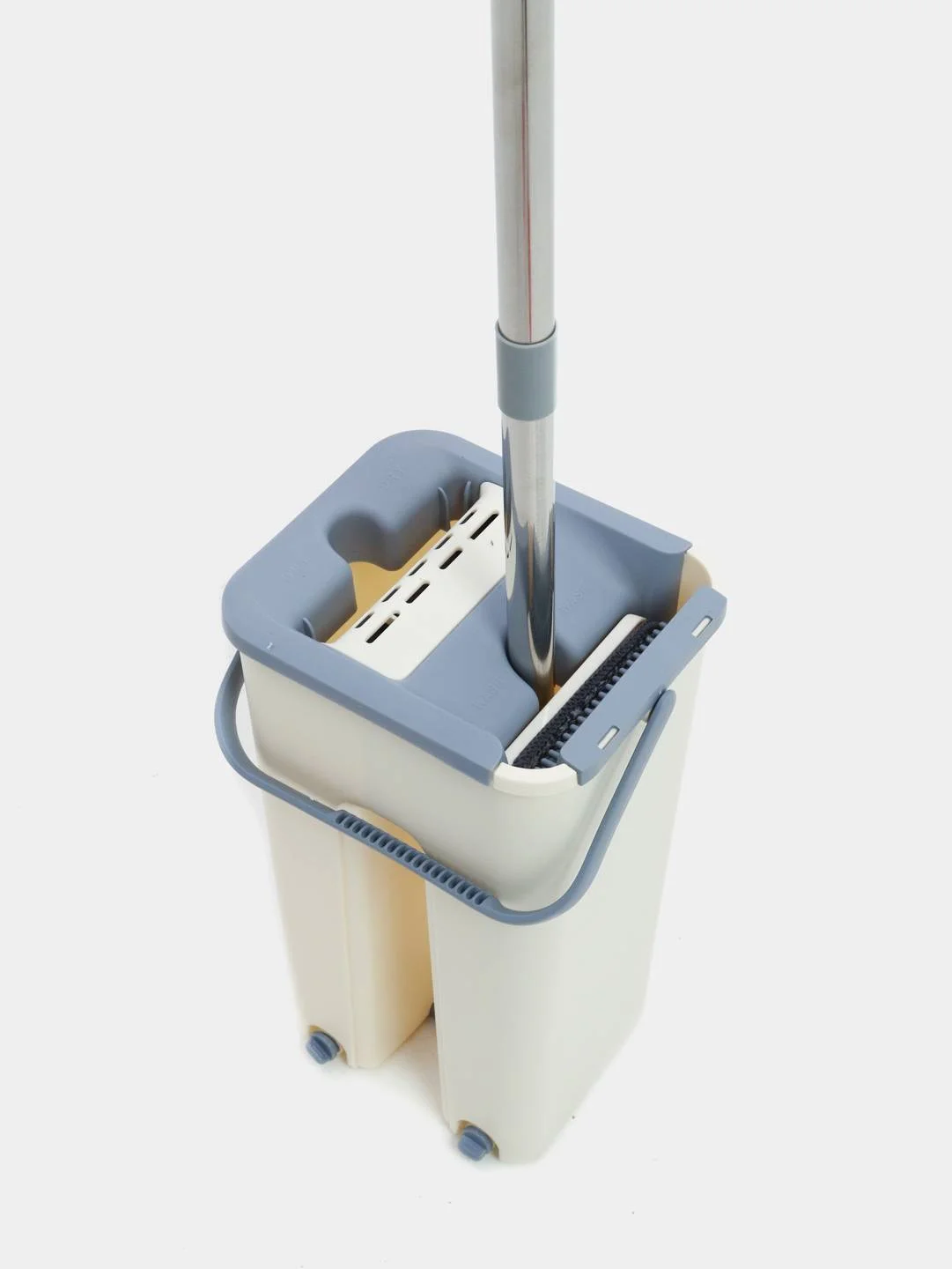 Комплект для уборки: самоочищающаяся швабра и ведро с отжимом SCRATH CLEANING MOP