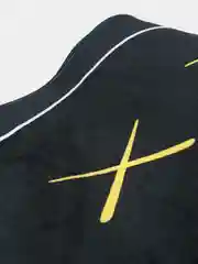 Желтый прямоугольный напольный ковер Kaws the Doll