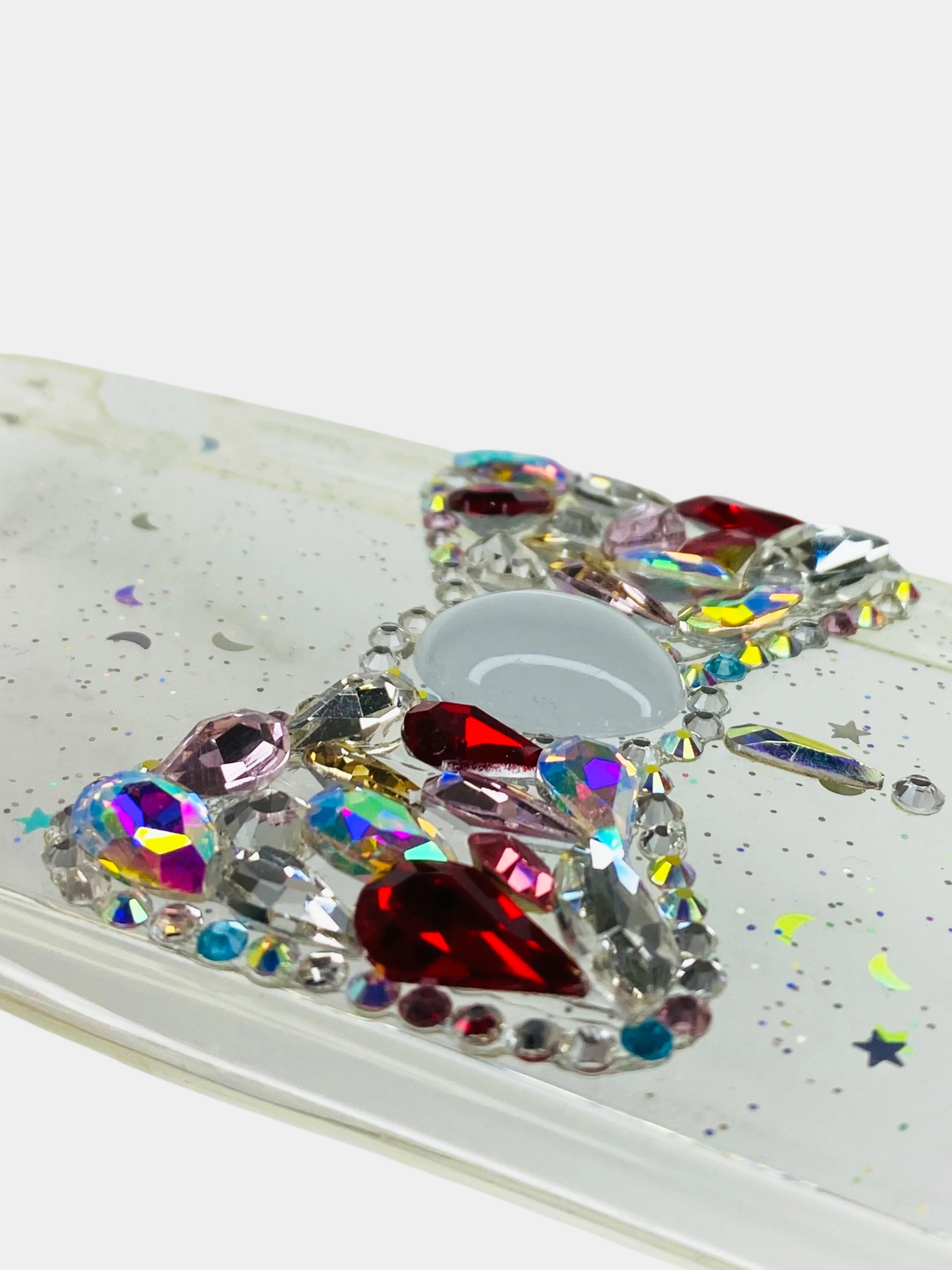 Чехол Apple iPhone 6 / 6s, 7 / 8 / SE 2020 пластиковый с рисунком, со стразами Стрекоза