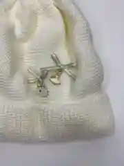 Шапка с декором, детская, вязаная, на девочку