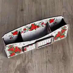 Органайзер для канцелярных предметов "Лёгкий цветочный", с вечным календарём