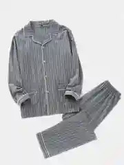 Пижама из натуральных тканей