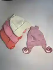 Шапка на завязках для девочки