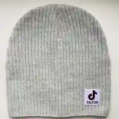 Серый шапка с принтом  Tik TOK