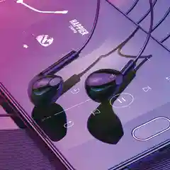 Белый наушники с микрофоном Borofone BM54
