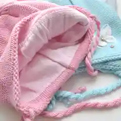 Шапка детская / шапочка для девочки / шапочка осень- весна / демисезон на завязках