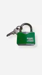 Зеленый замок навесной влагозащищенный с защитой от отмычек Binary 50 мм