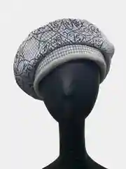 Берет женский