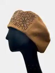 Берет женский