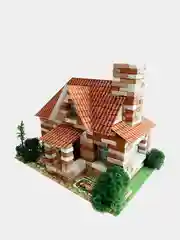 Конструктор из кирпичиков "Игрушечный домик", 360 деталей