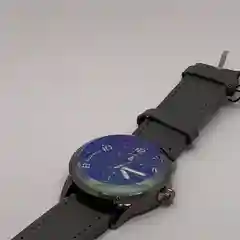 Серый часы кварцевые мужские