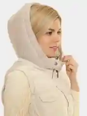 Женская жилетка