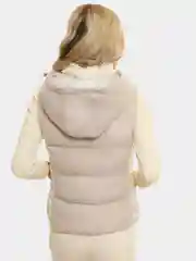 Женская жилетка