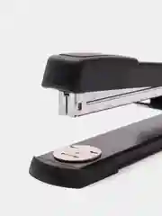 Степлер-брошюровщик Attache, №24/6, до 25 л, чёрный